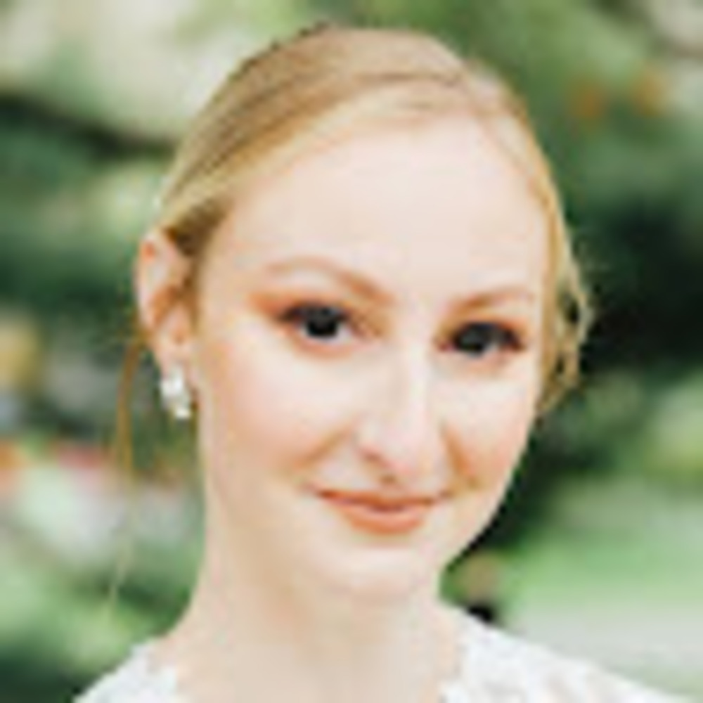 Meet your Posher, Alexandra